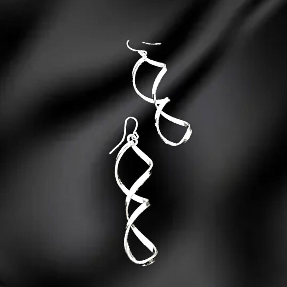 👣4/$20. Curley Silver Tone Dangling Earrings. NWOT
